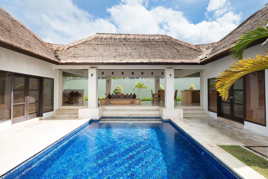 Casa Benita By Bracha Villas Management Seminyak Eksteriør billede