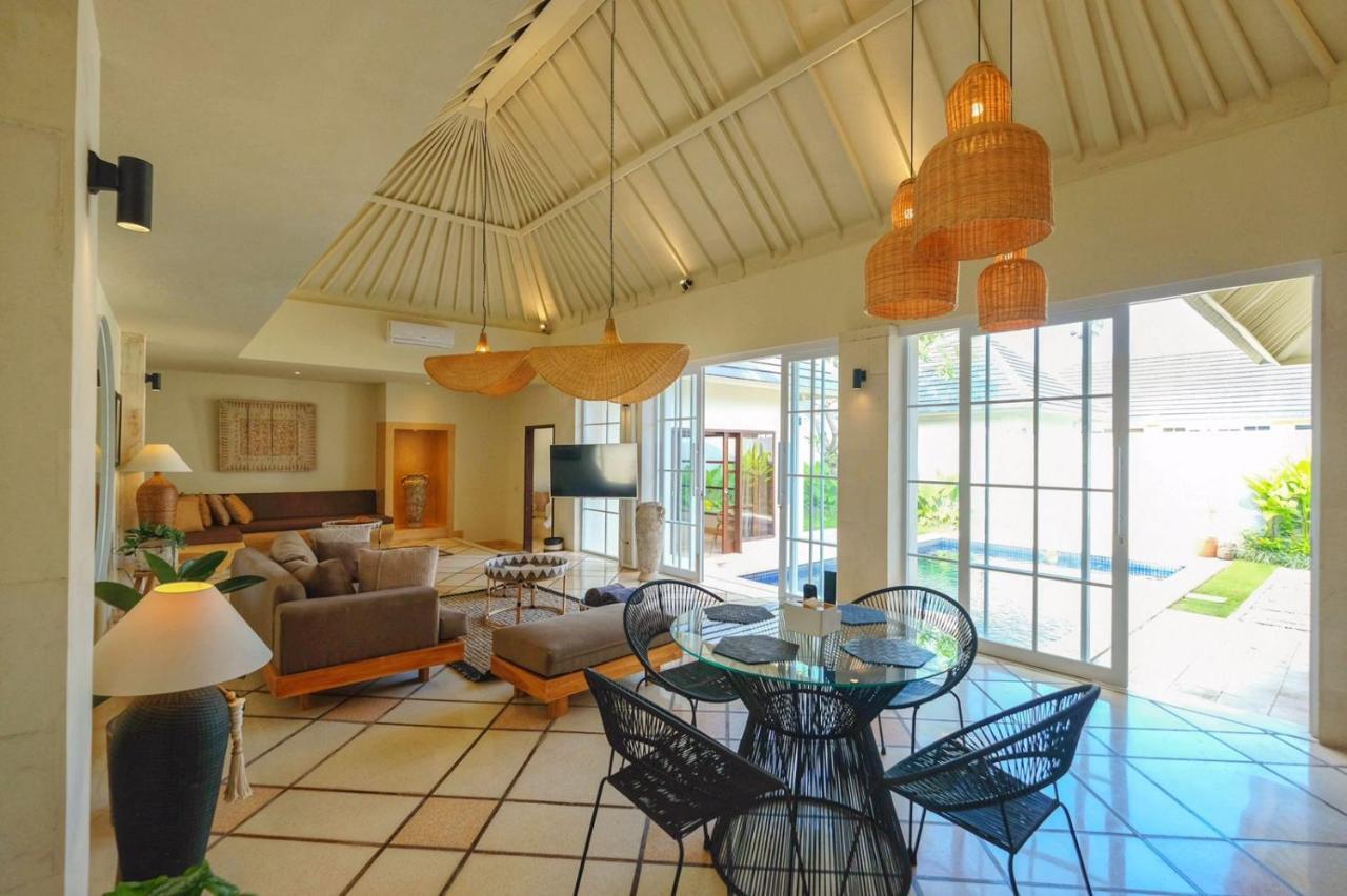 Casa Benita By Bracha Villas Management Seminyak Eksteriør billede